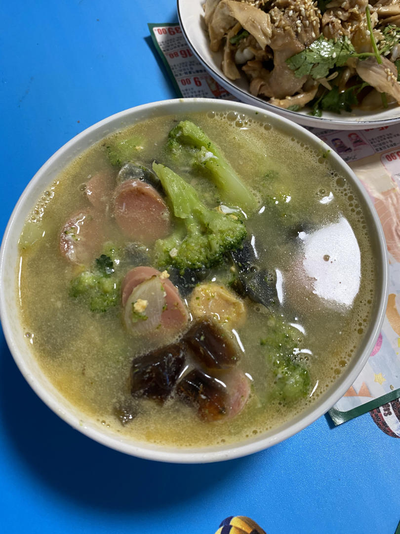 上汤西兰花，营养美味又减脂