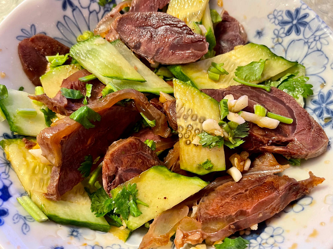 牛腱子肉拌黄瓜的做法