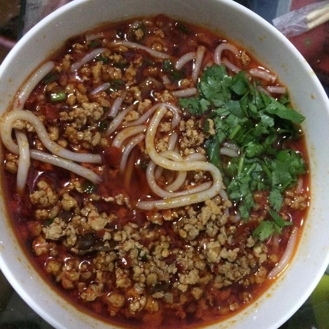 肉酱米粉--每一口都有滋有味
