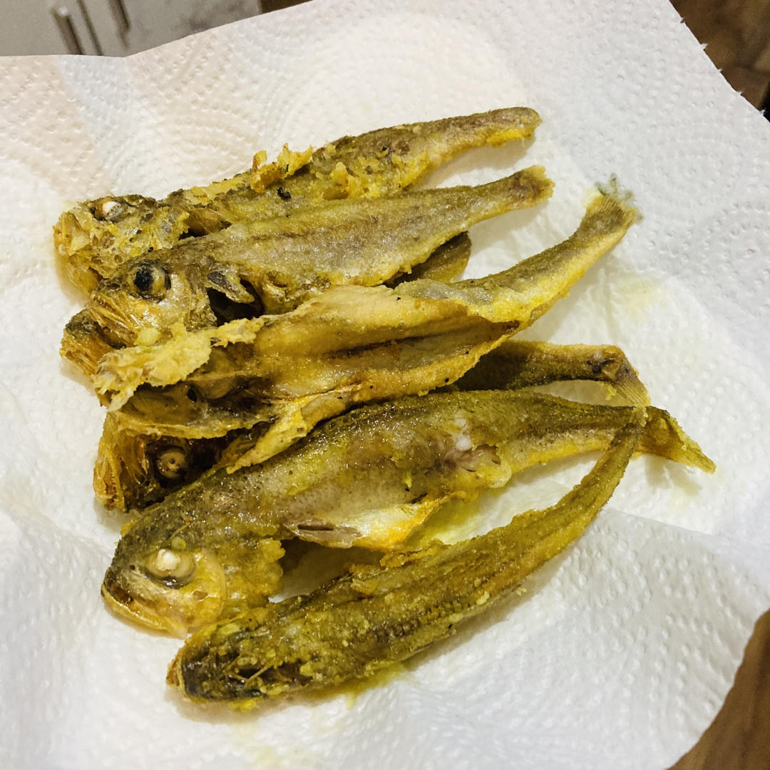 干煎小黄鱼