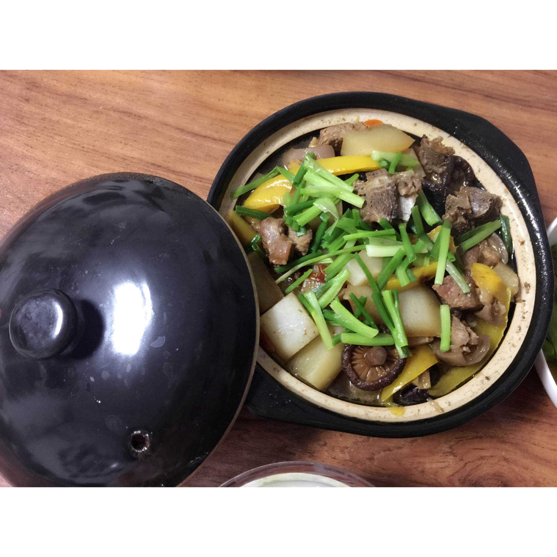 羊肉煲