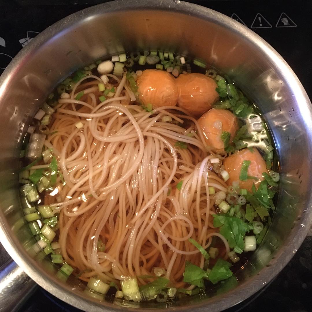 快手早餐-酱汤面，汤都喝光