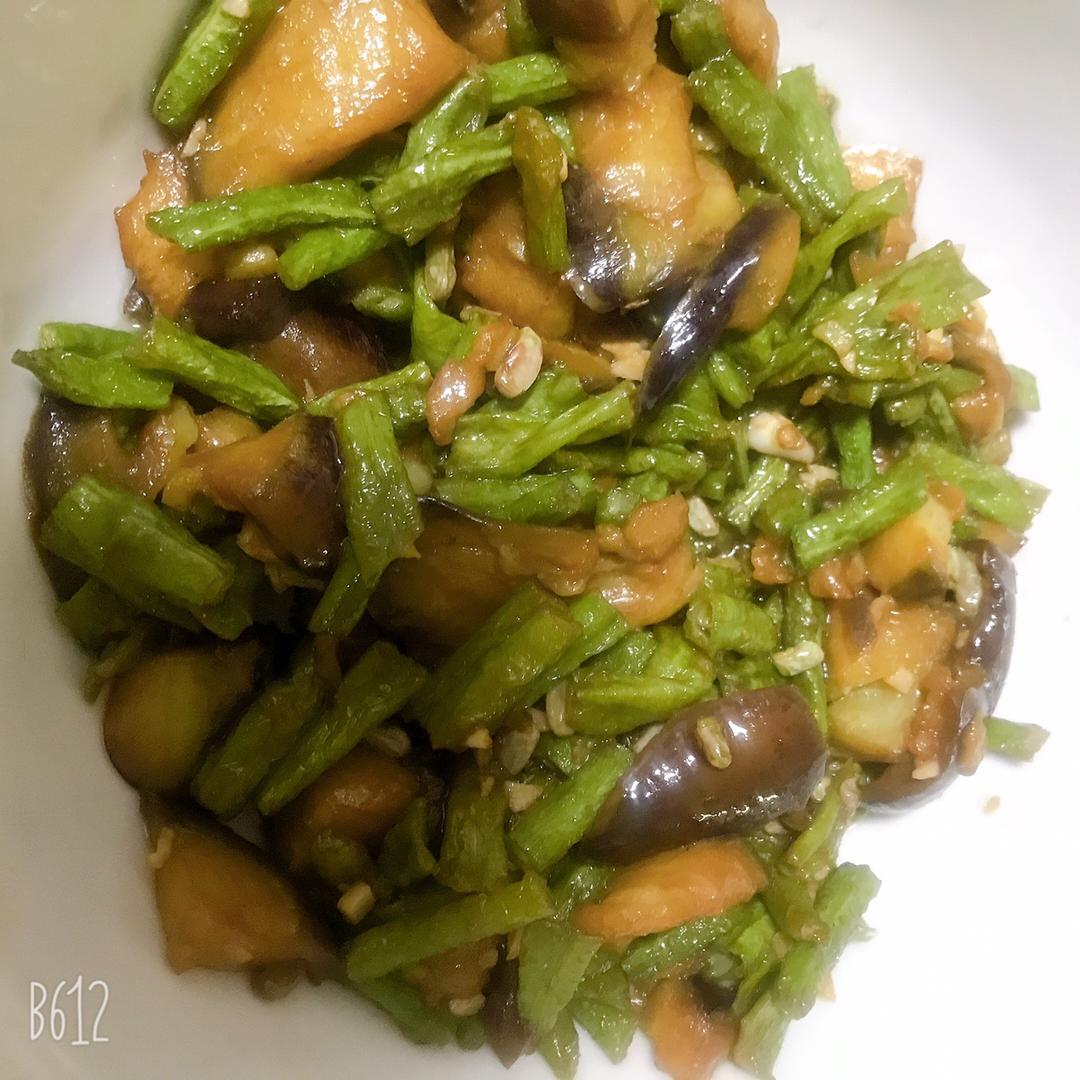 茄子烧豆角
