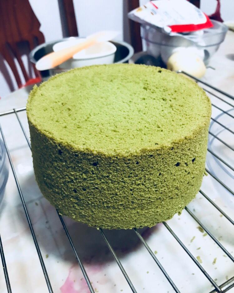 六寸抹茶戚风蛋糕
