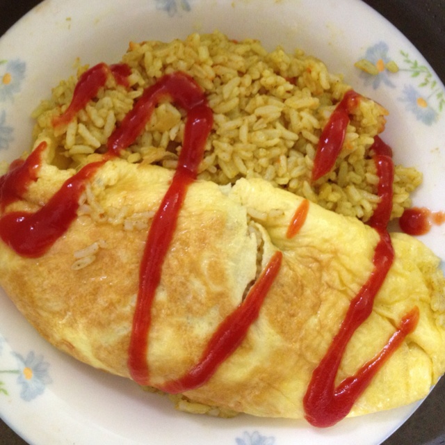 日式咖喱蛋包饭