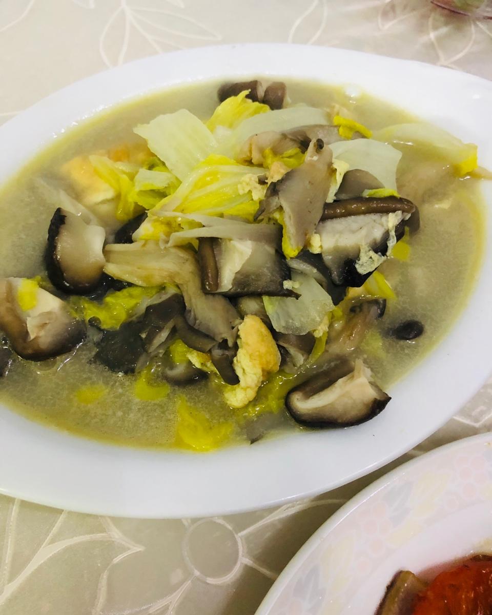 厨师长教你：“香菇白菜汤”的家常做法，简单易学营养美味