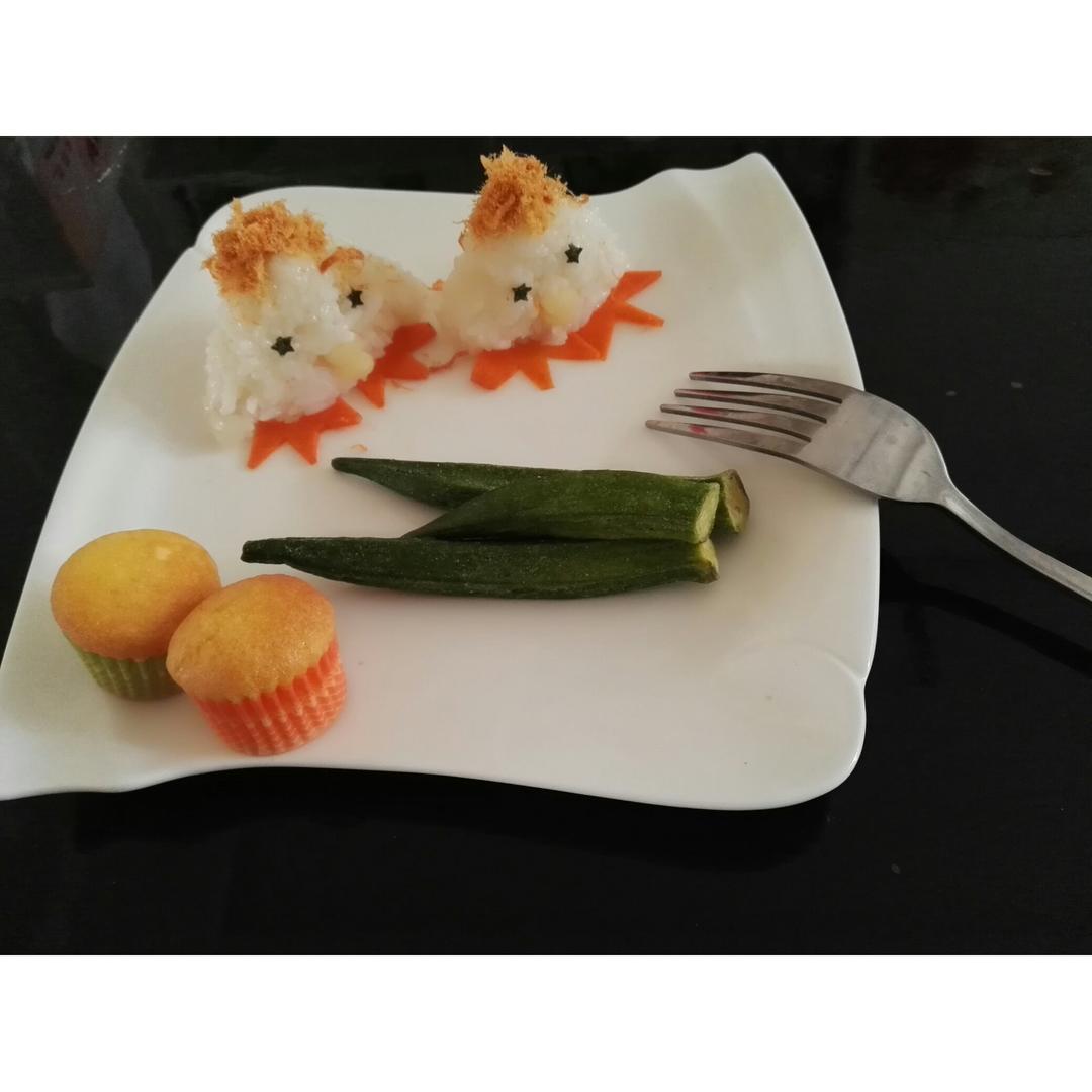 小鸡饭团