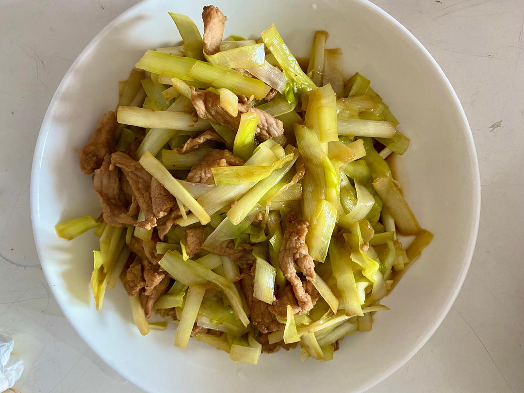 韭黄炒肉丝