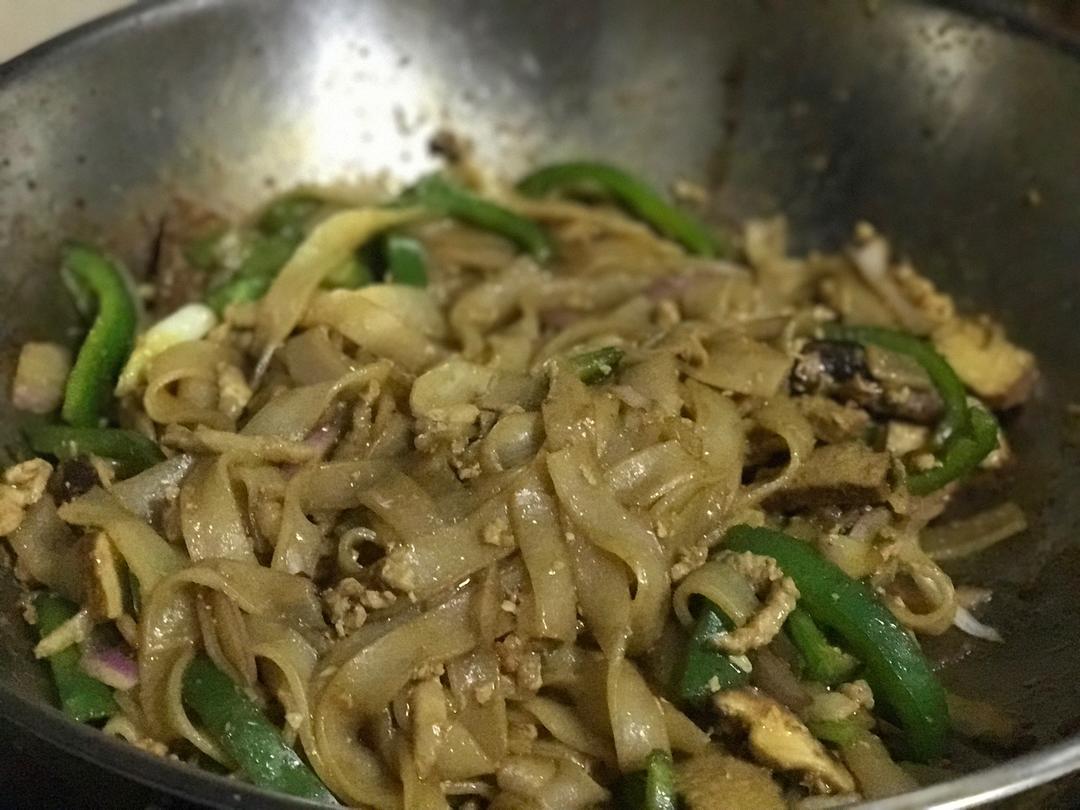 炒河粉