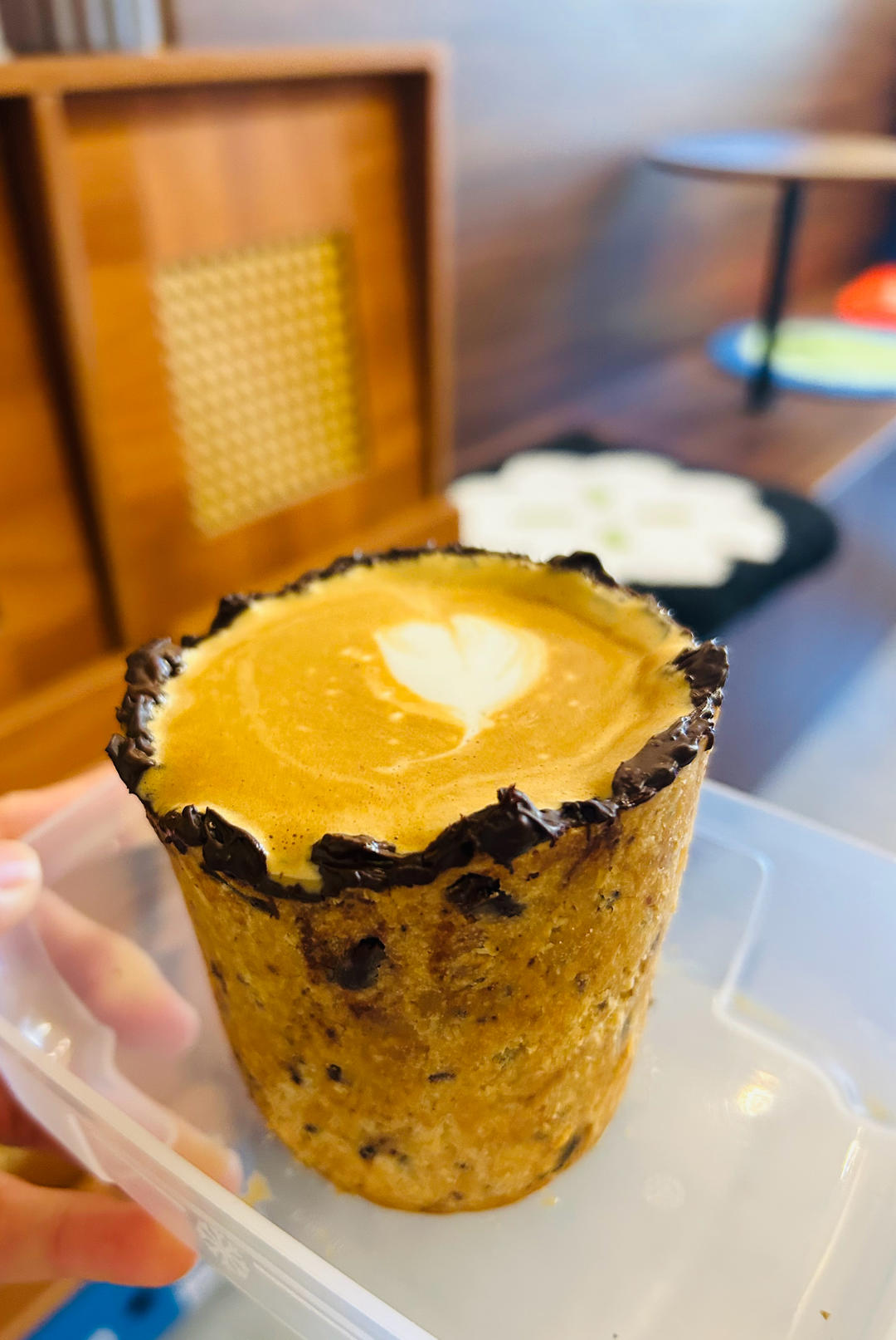 【视频食谱】巧克力燕麦曲奇杯