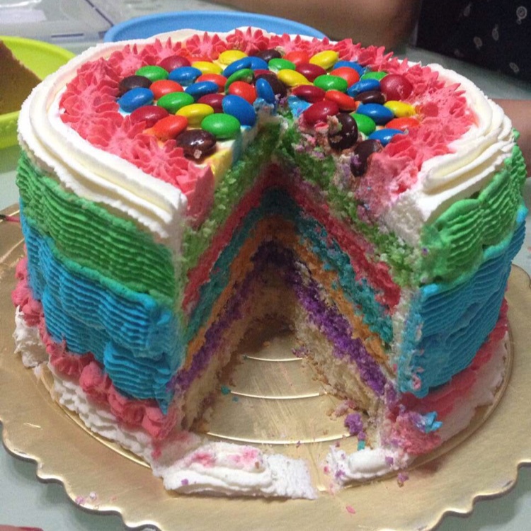 彩虹蛋糕
