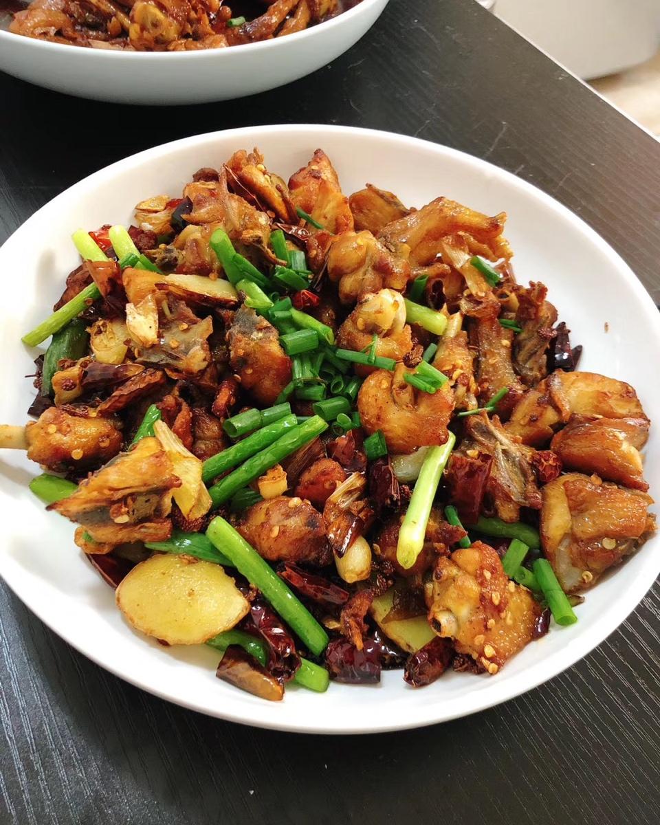 辣子鸡丁