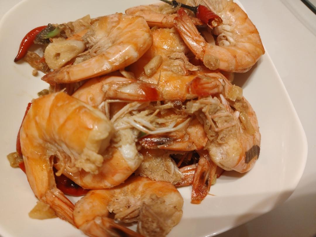 听说这是小朋友最爱吃的红烧虾🦐