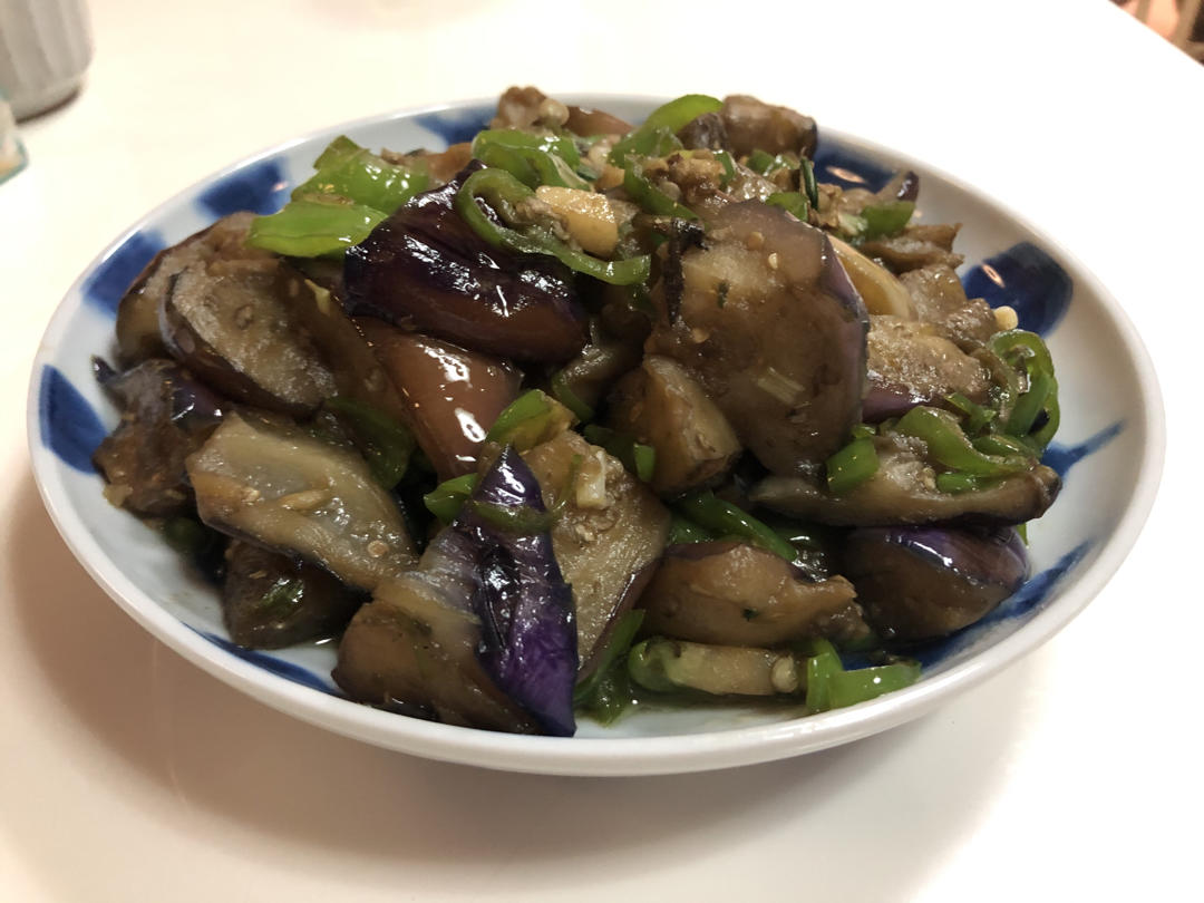 家常简单炒茄子（少油）