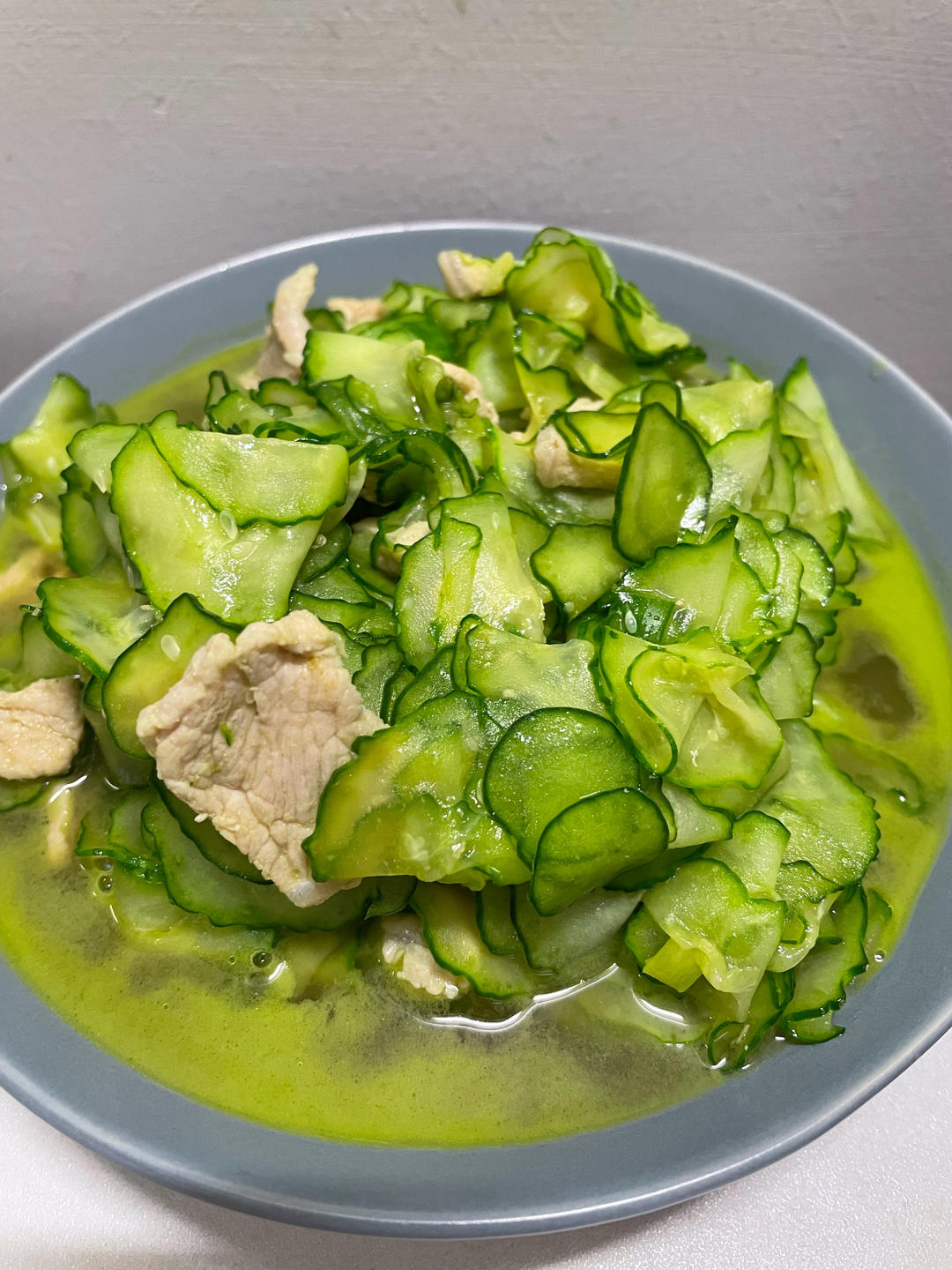胡萝卜青瓜炒肉片