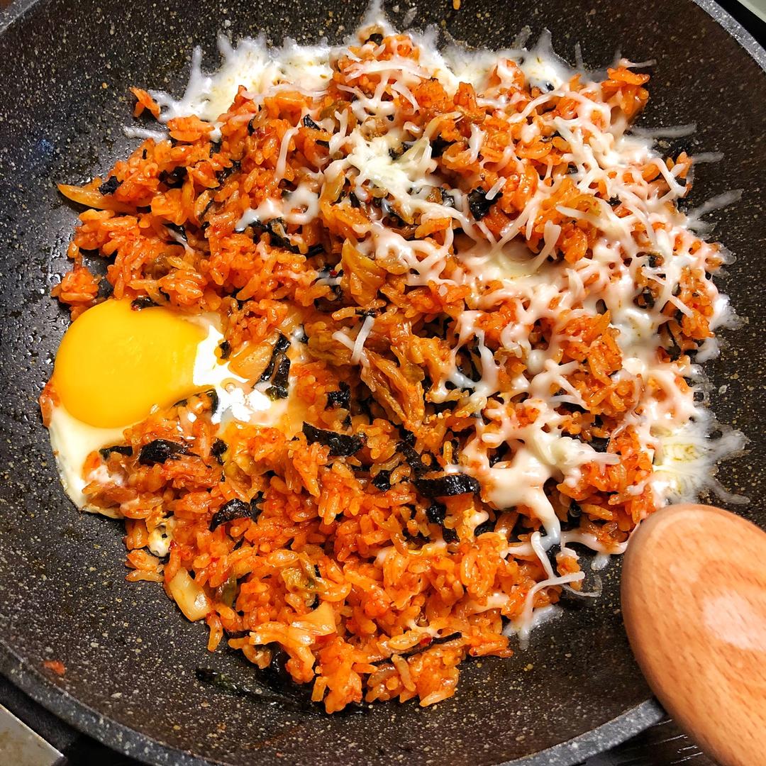 五花肉泡菜炒饭