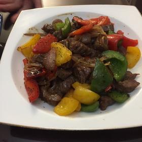 黑椒牛肉粒 Black Pepper Beef Cubes