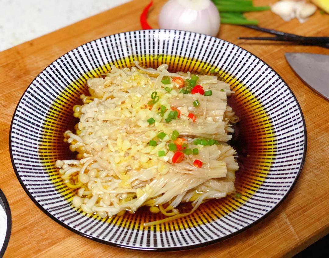 凉拌金针菇