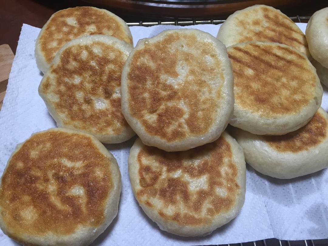 要多诱人有多诱人的白糖饼，家常味儿的哦