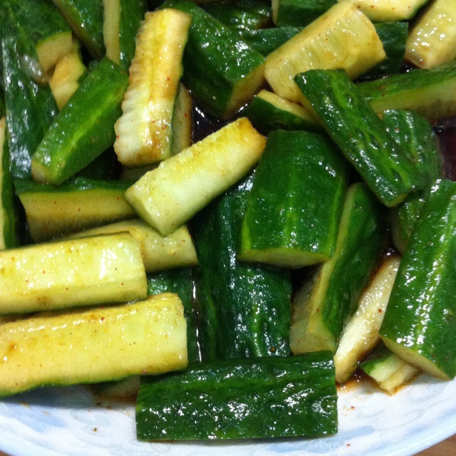 红太狼19做的凉拌黄瓜条