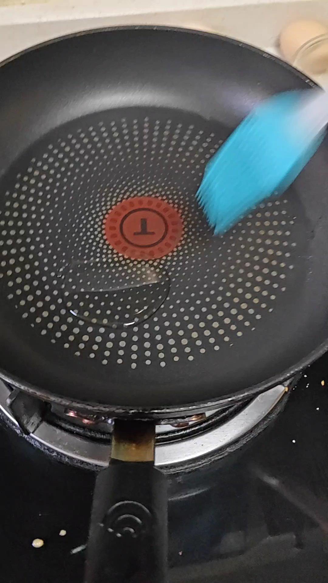 軟軟咸香雞蛋餅（超詳細）的做法 步驟10