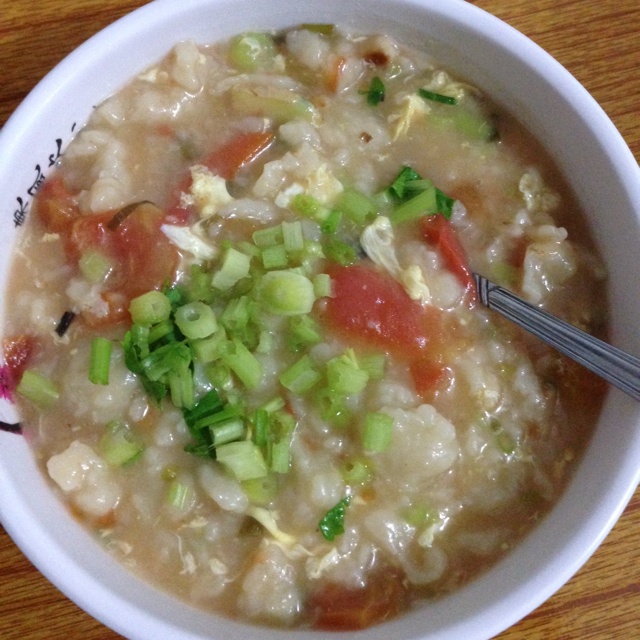 西红柿鸡蛋疙瘩汤