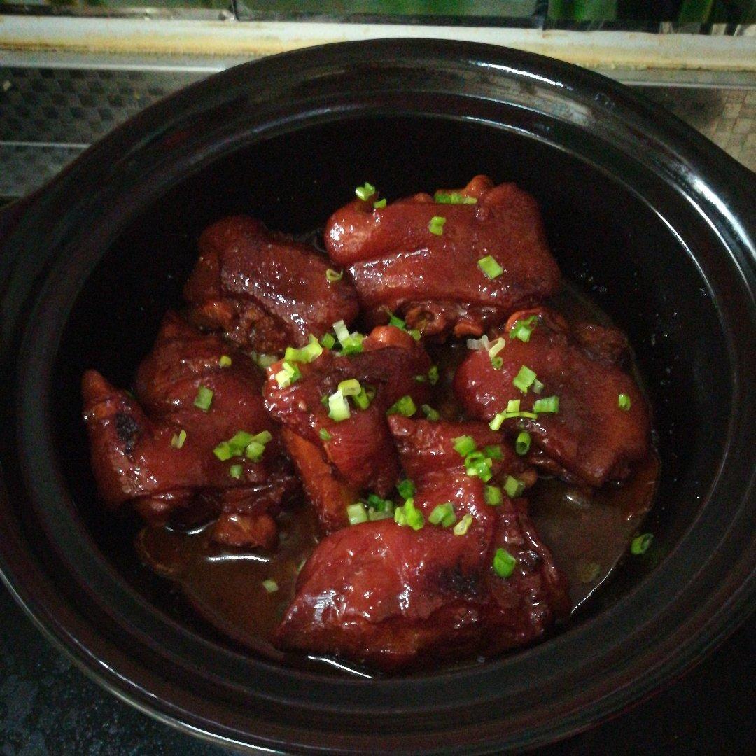 红焖猪蹄