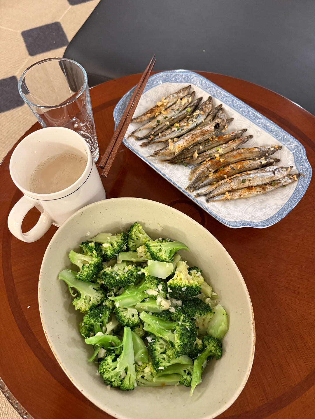 清清淡淡的家常小炒——蒜蓉西兰花