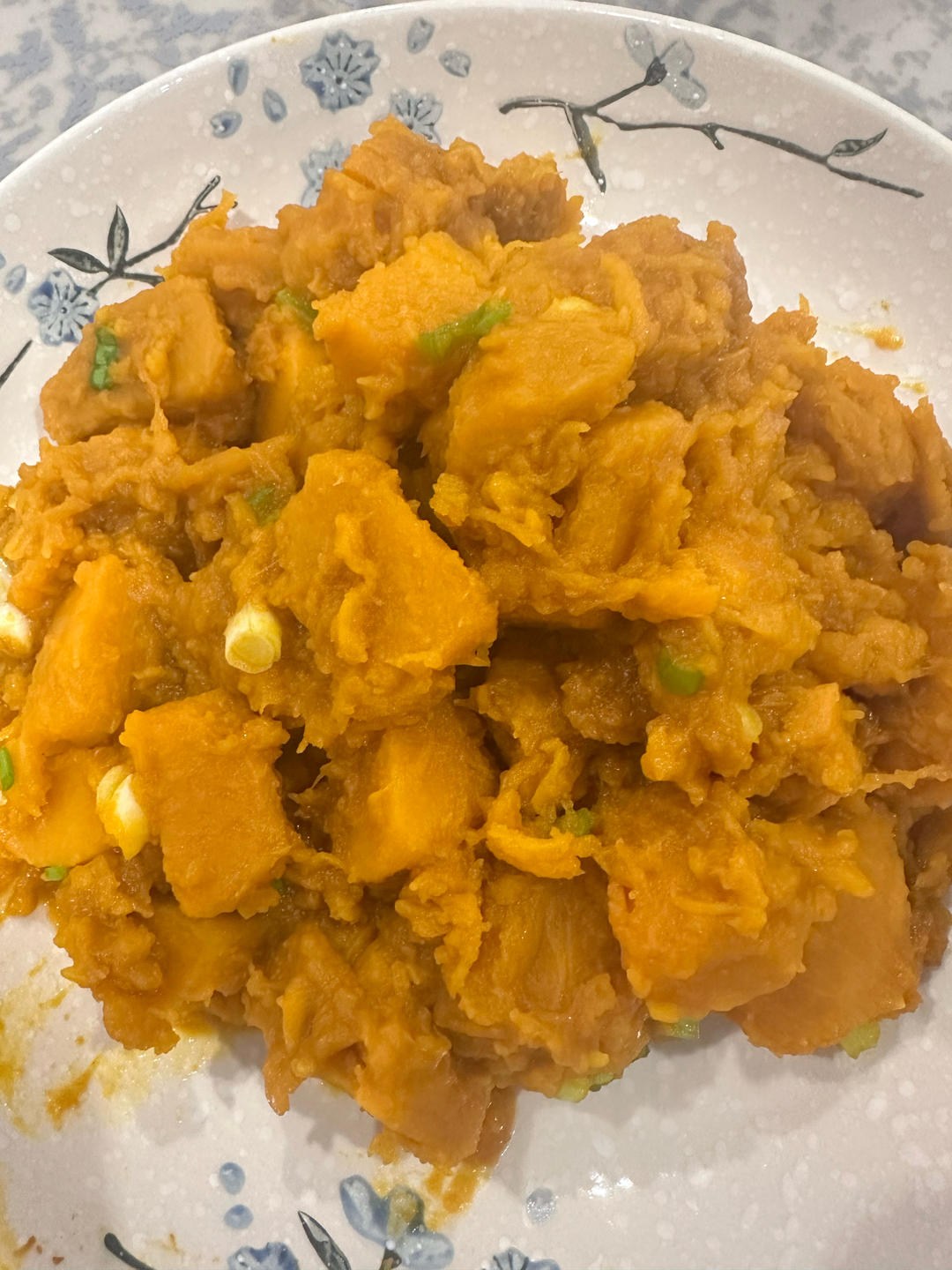 猪肉都不换的焖南瓜～吃起来糯糯甜甜咸咸的！