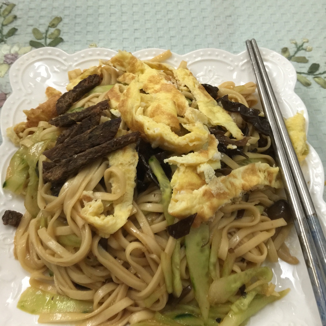 夏日快手凉拌面