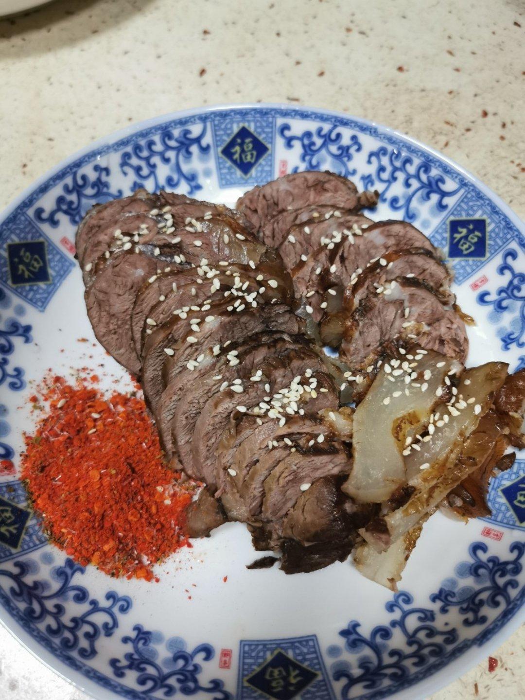 卤牛肉