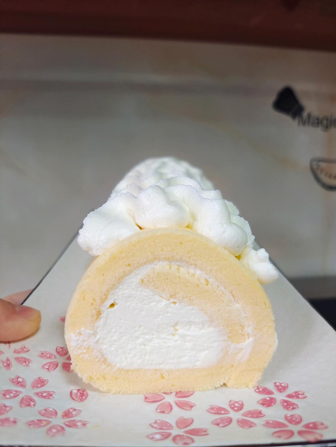 烫面戚风蛋糕卷，平凡，不平淡。