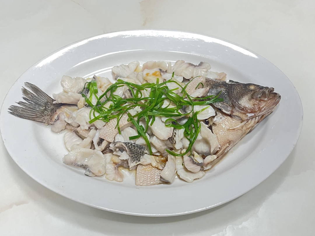 鲜嫩鲈鱼片