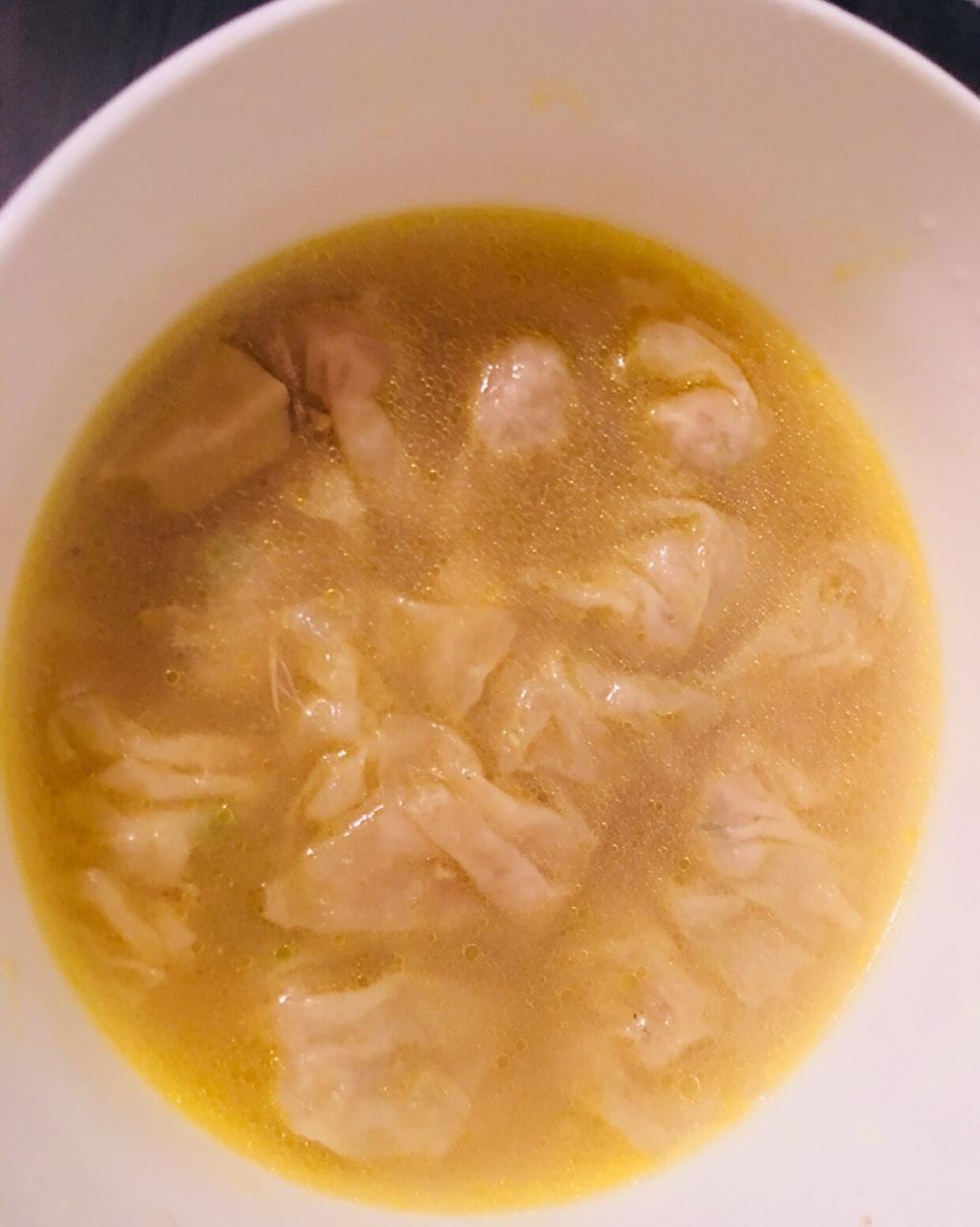 外婆的燕皮馄饨汤（福州燕丸）