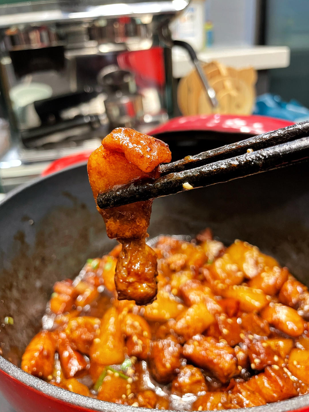 不焯水不放油的家常红烧肉