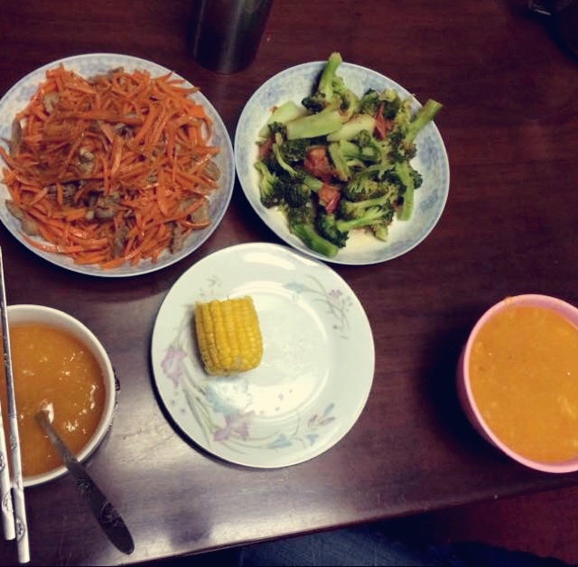 蕃茄炒西兰花