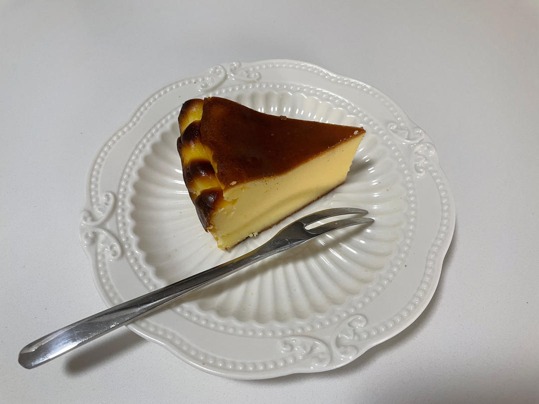 巴斯克芝士蛋糕 basque burnt cheesecake (浓郁型)