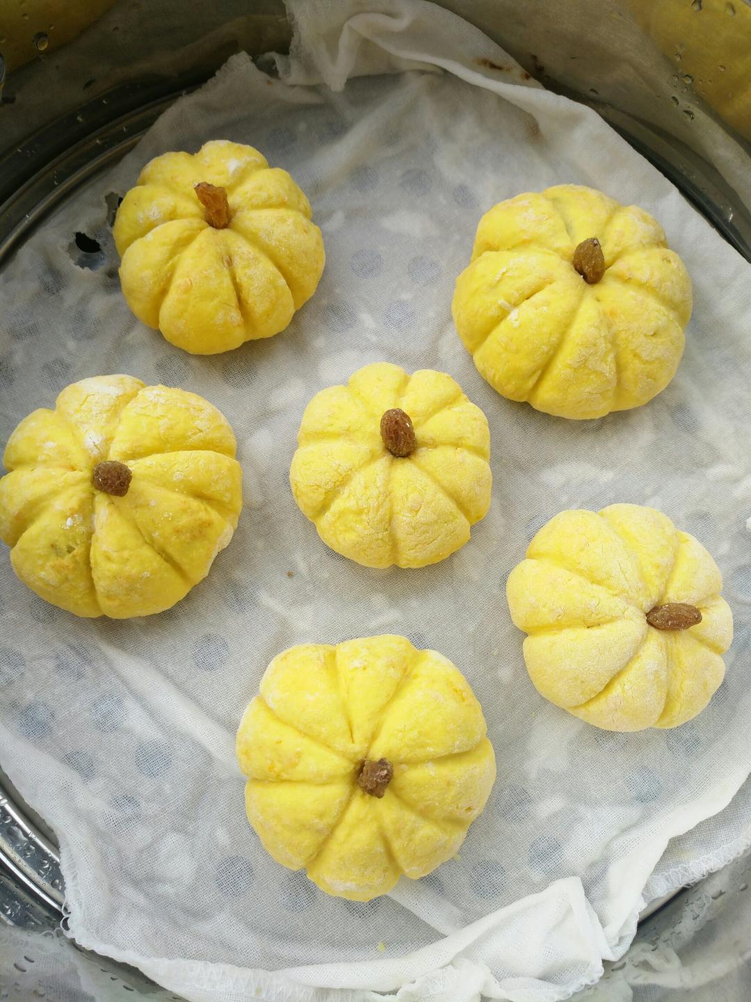 南瓜豆沙包