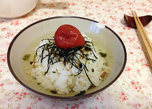 梅子茶泡饭