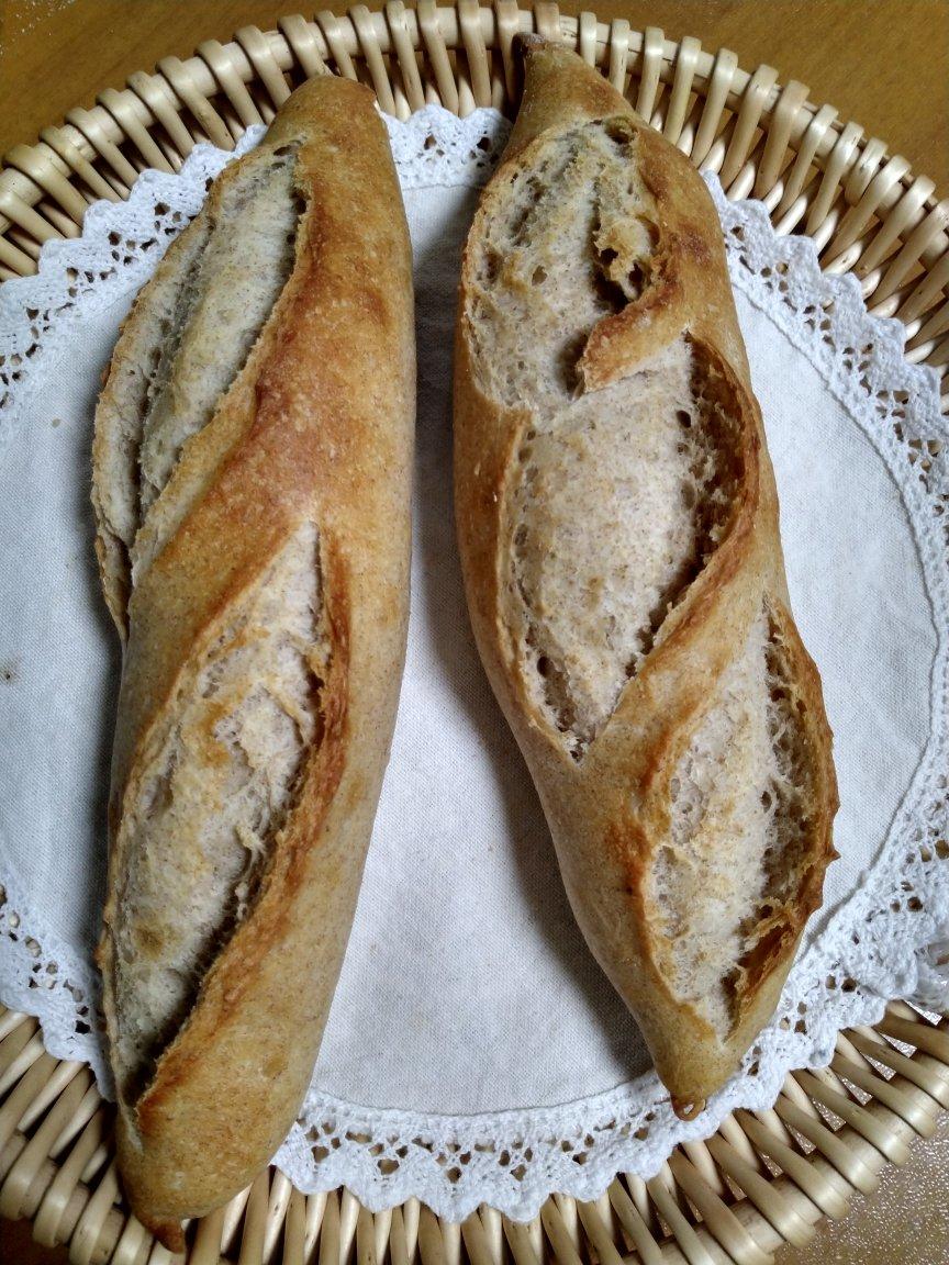 家用烤箱之简单的手揉法棍（全程动态示例）