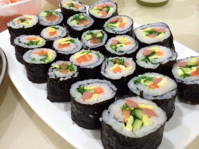 紫菜卷寿司