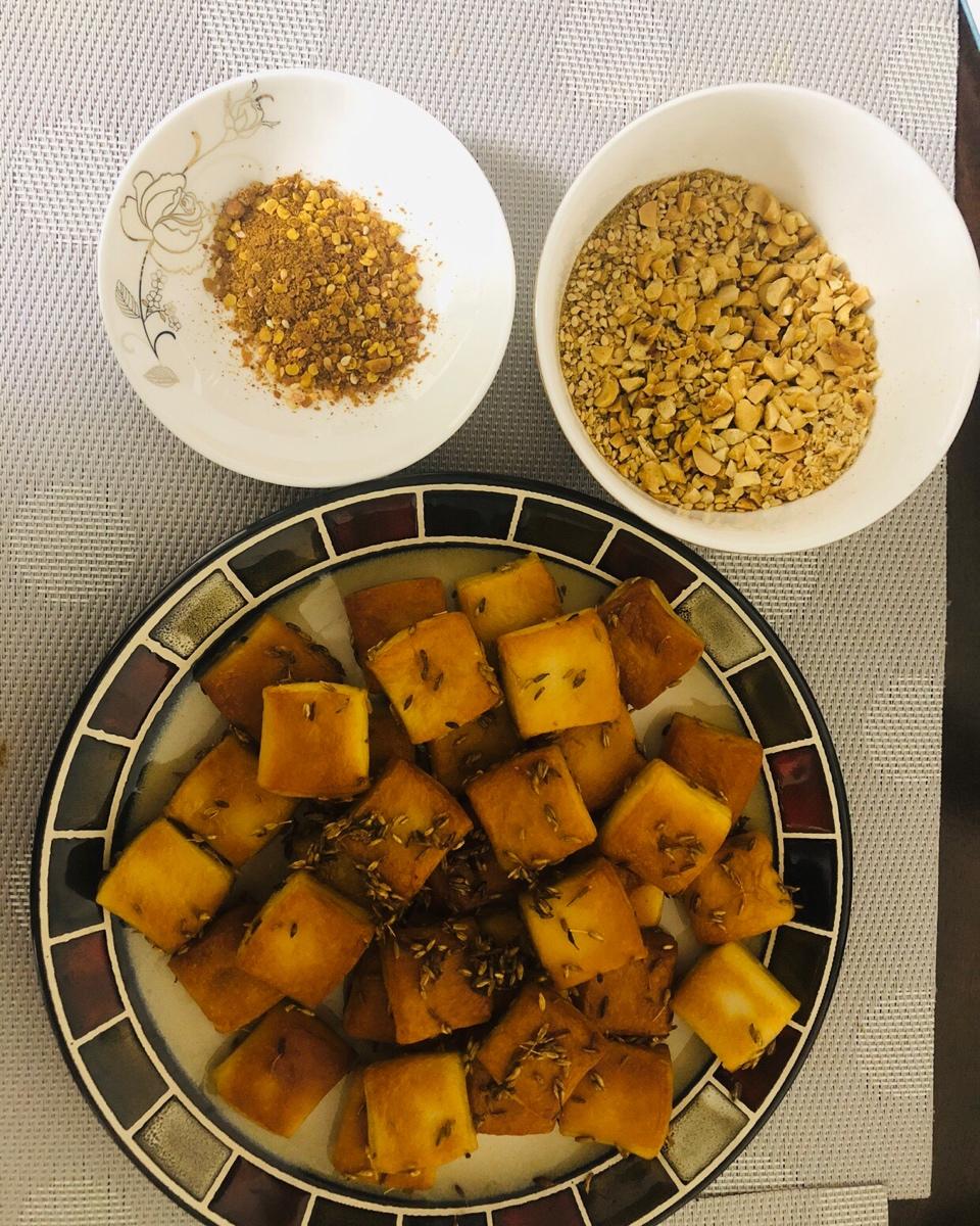 平底锅版街头风味烧烤鱼丸鱼豆腐（附好吃的烧烤蘸料）