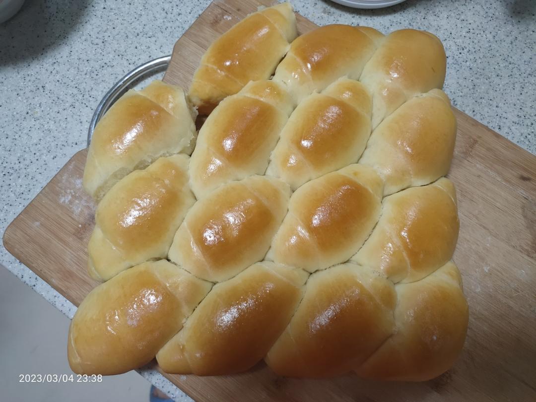 治愈系 牛奶卷卷拉丝面包！