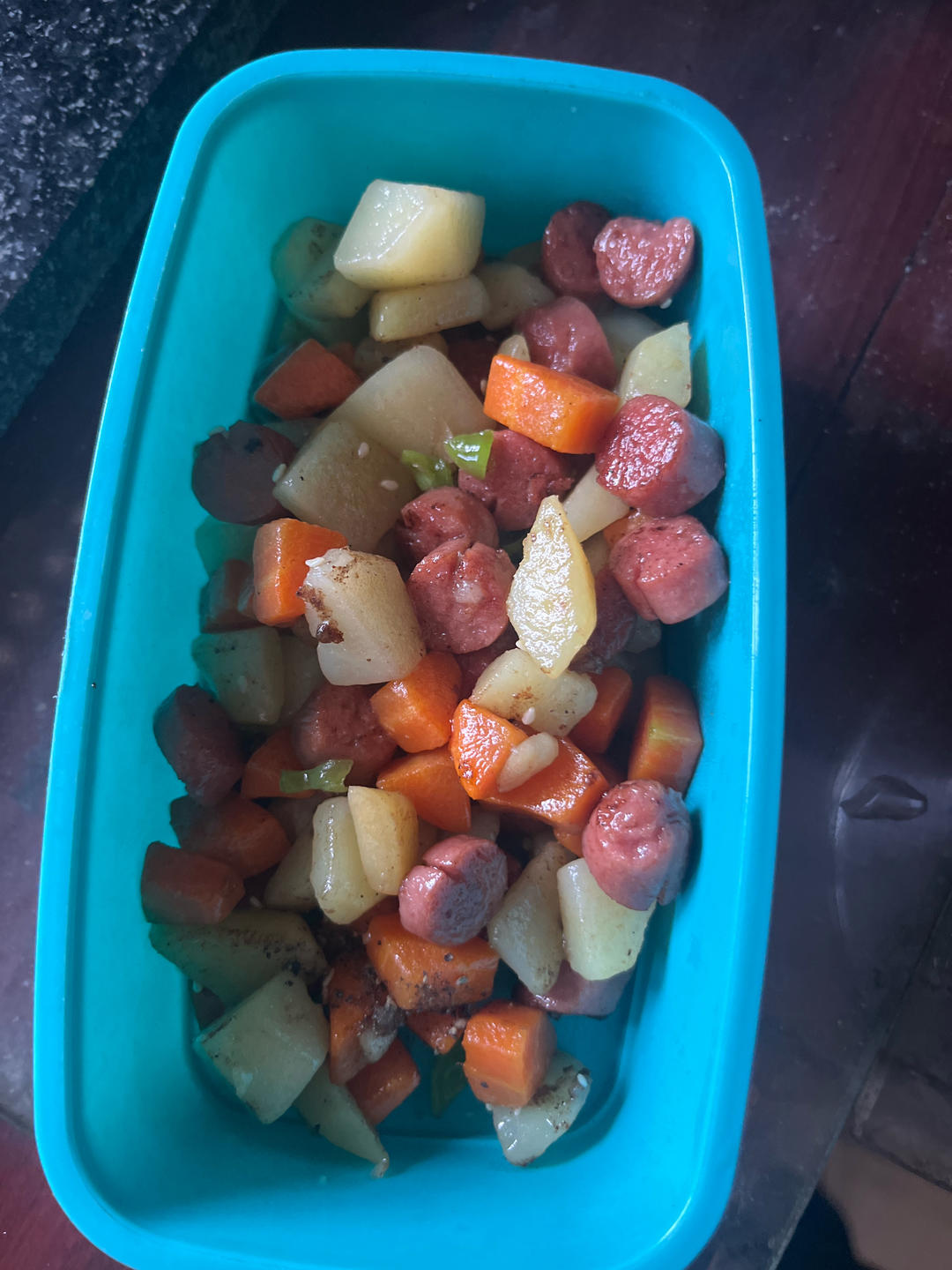 烧烤风味的土豆小香肠