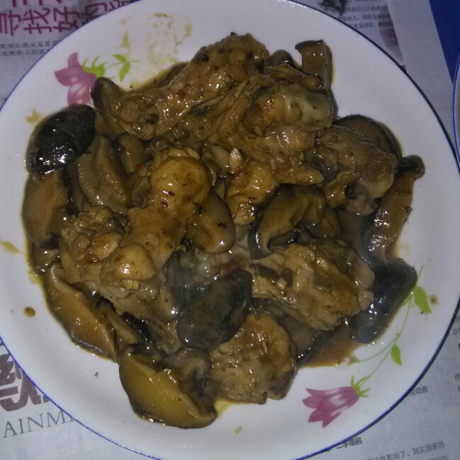 香菇炖鸡翅