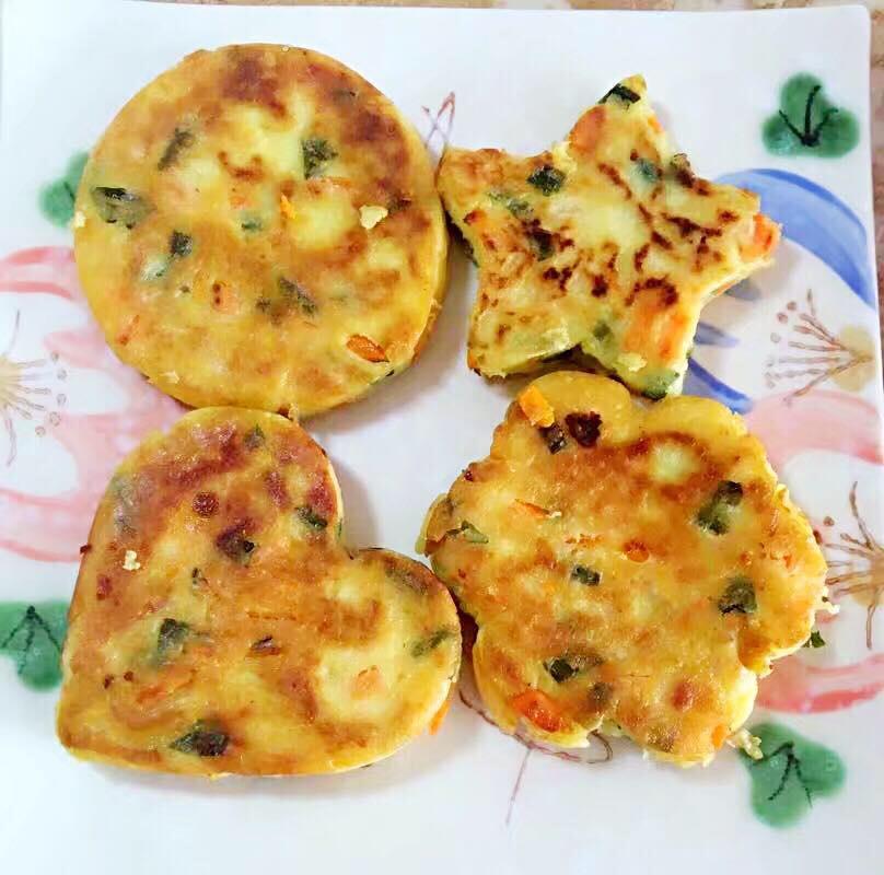 巴沙鱼胡萝卜鸡蛋饼【山姆厨房】