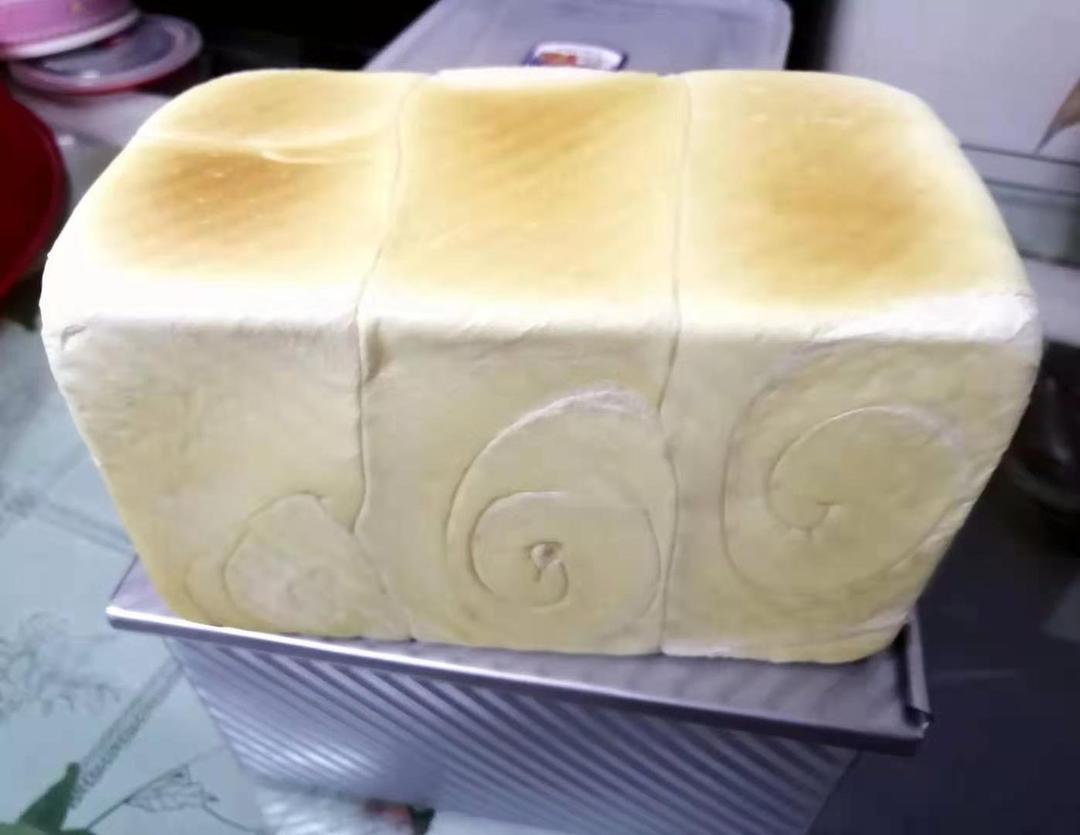 只需一次发酵的超软吐司（附面包机揉手套膜攻略）