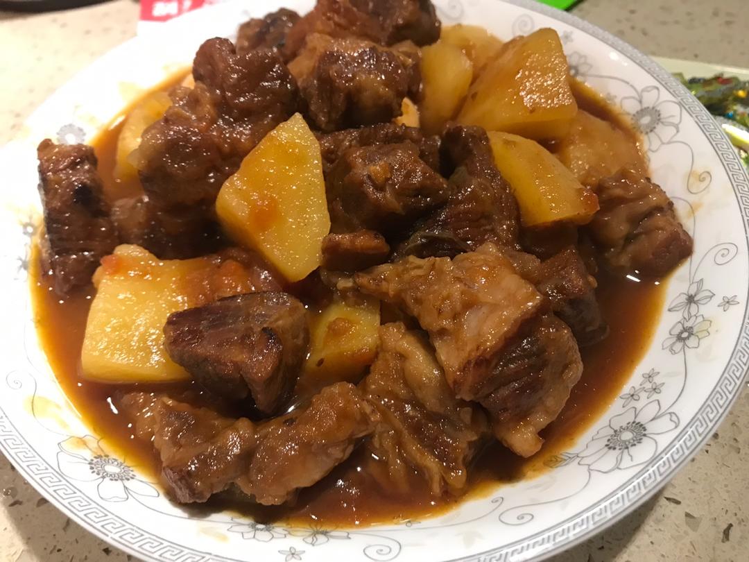 番茄土豆炖牛腩