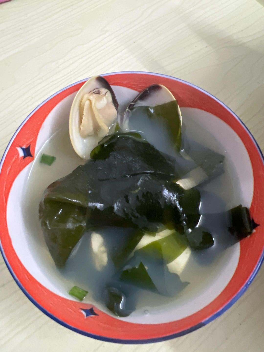 海带豆腐蛤蜊汤