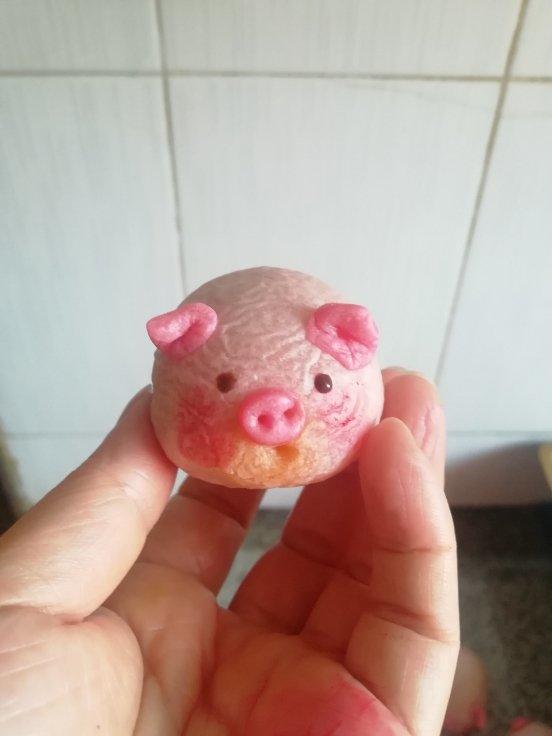 小猪蛋黄酥
